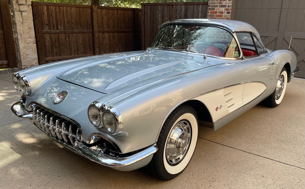 1960 Chevrolet Corvette C1 - Image 15 of 31