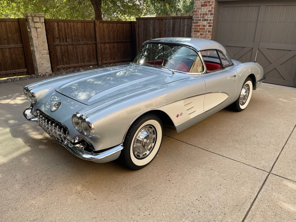 1960 Chevrolet Corvette C1 - Image 13 of 31