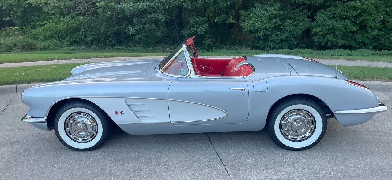 1960 Chevrolet Corvette C1 - Image 11 of 31