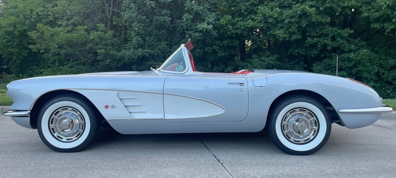 1960 Chevrolet Corvette C1 - Image 12 of 31