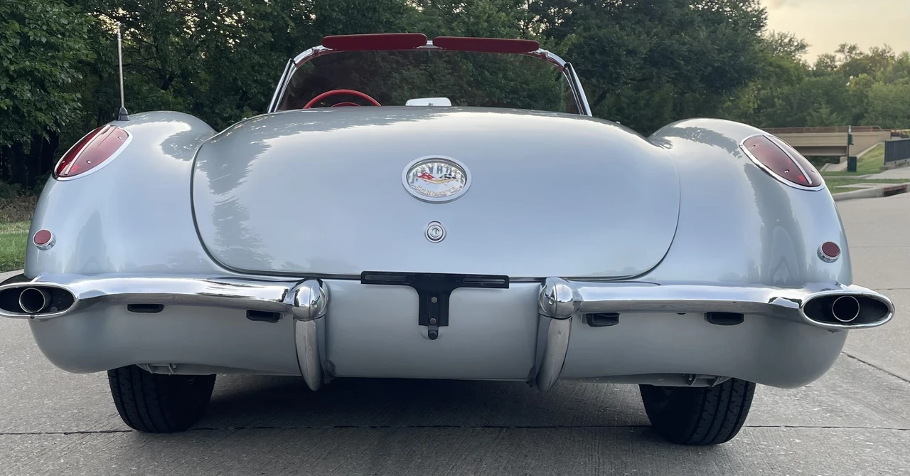 1960 Chevrolet Corvette C1 - Image 31 of 31