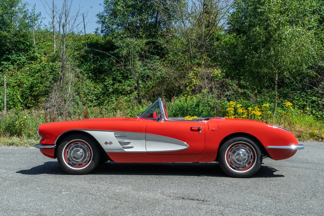 1960 Chevrolet Corvette C1 - Image 2 of 31