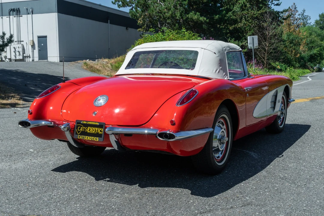 1960 Chevrolet Corvette C1 - Image 13 of 31