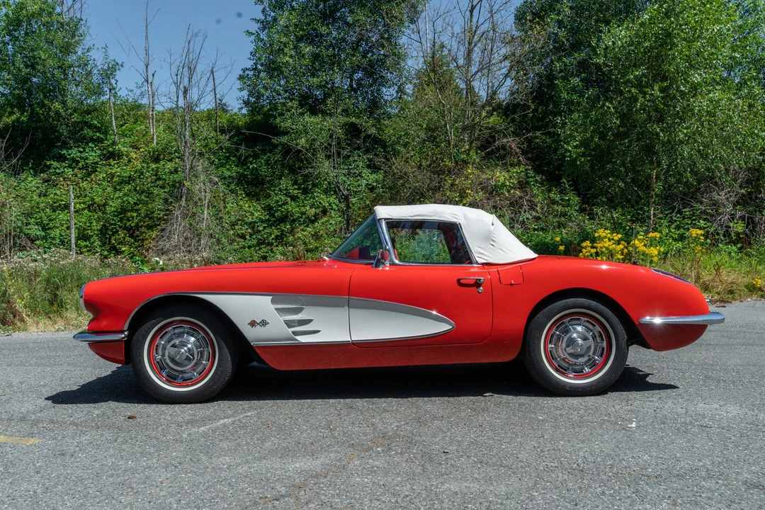 1960 Chevrolet Corvette C1 - Image 10 of 31