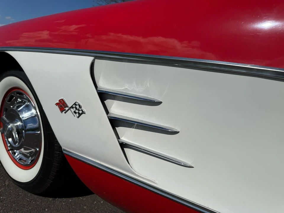 1960 Chevrolet Corvette C1 - Image 8 of 31