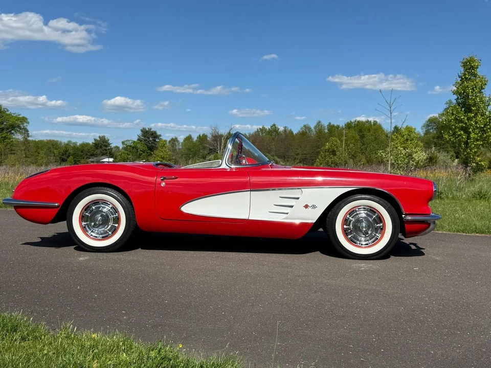 1960 Chevrolet Corvette C1 - Image 3 of 31