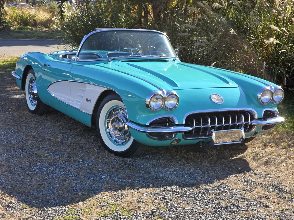 1960 Chevrolet Corvette C1 - Image 14 of 31
