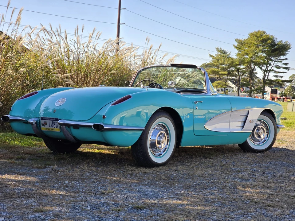 1960 Chevrolet Corvette C1 - Image 23 of 31