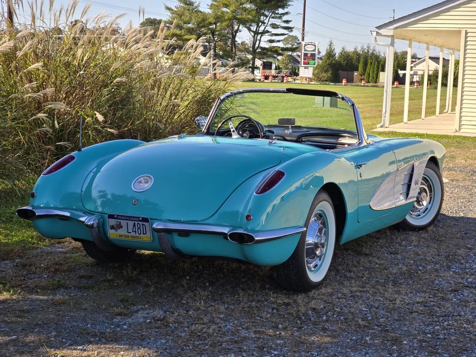 1960 Chevrolet Corvette C1 - Image 26 of 31