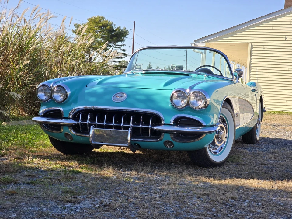 1960 Chevrolet Corvette C1 - Image 8 of 31