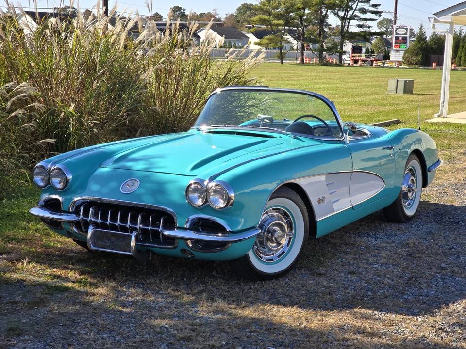 1960 Chevrolet Corvette C1 - Image 5 of 31