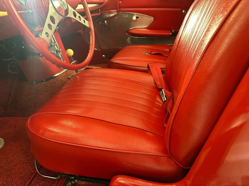 1960 Chevrolet Corvette - Image 29 of 31