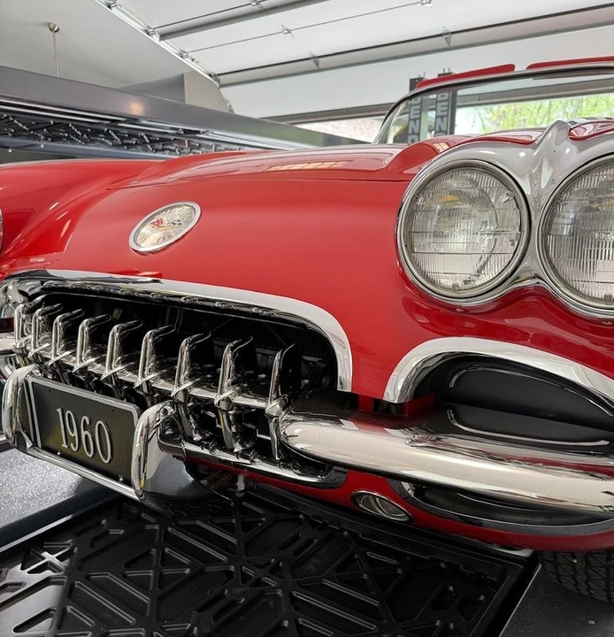 1960 Chevrolet Corvette - Image 24 of 31
