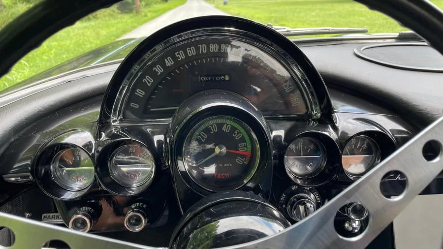 1960 Chevrolet Corvette C1 - Image 14 of 16