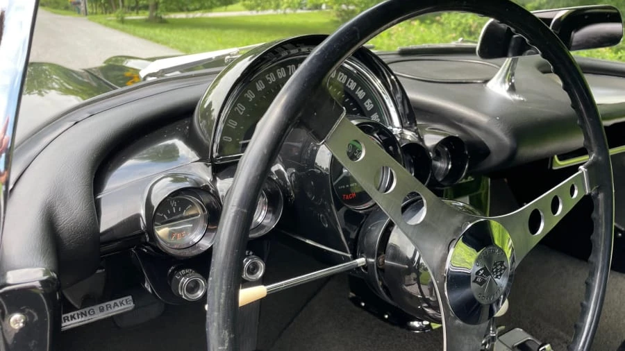 1960 Chevrolet Corvette C1 - Image 15 of 16