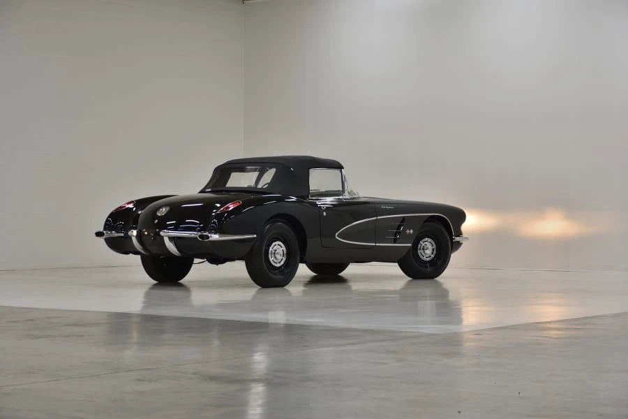 1960 Chevrolet Corvette C1 - Image 3 of 31