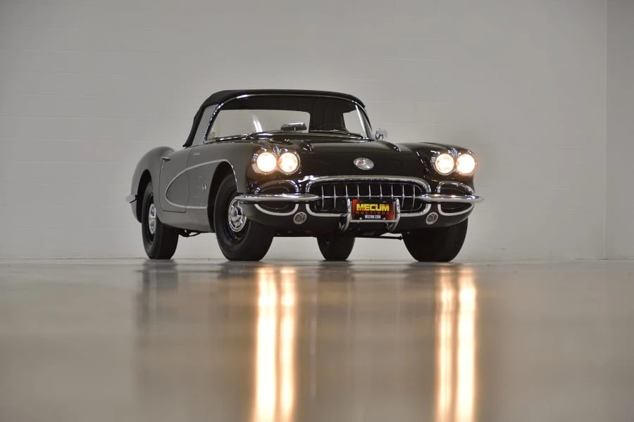 1960 Chevrolet Corvette C1 - Image 14 of 31