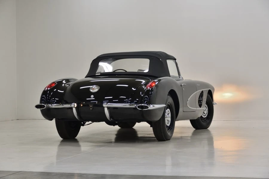 1960 Chevrolet Corvette C1 - Image 16 of 31