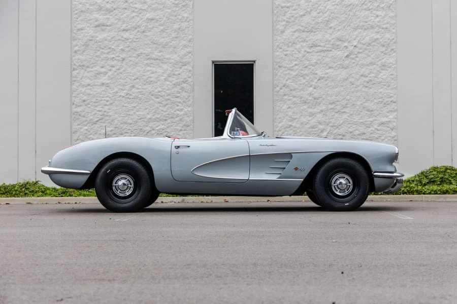 1960 Chevrolet Corvette C1 - Image 2 of 31