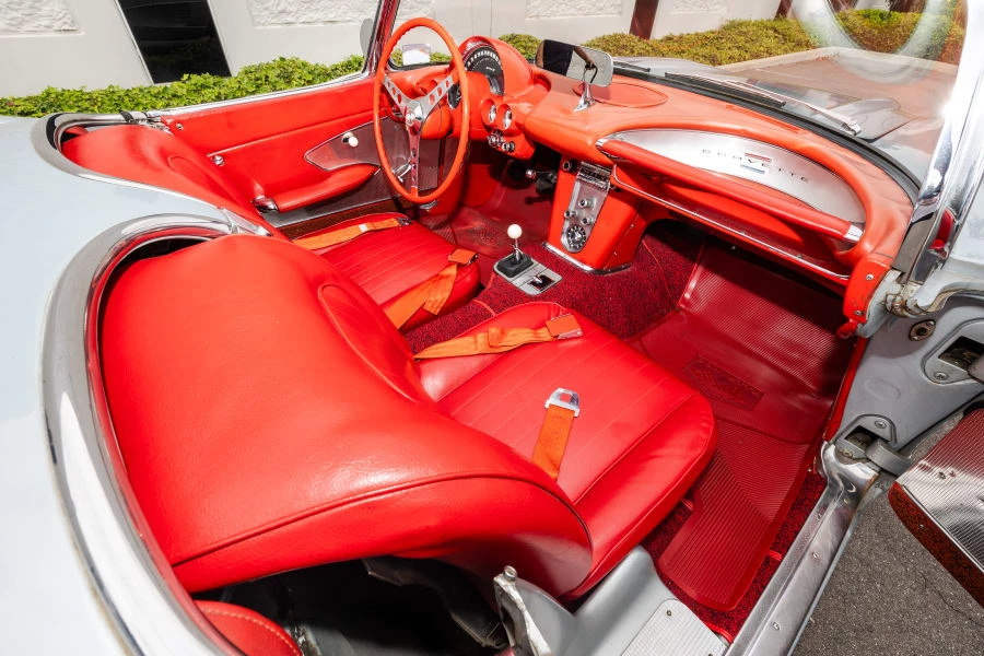 1960 Chevrolet Corvette C1 - Image 18 of 31