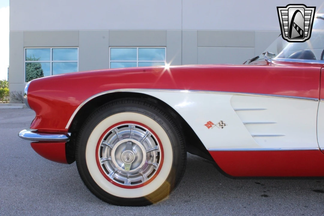1960 Chevrolet Corvette C1 - Image 12 of 21