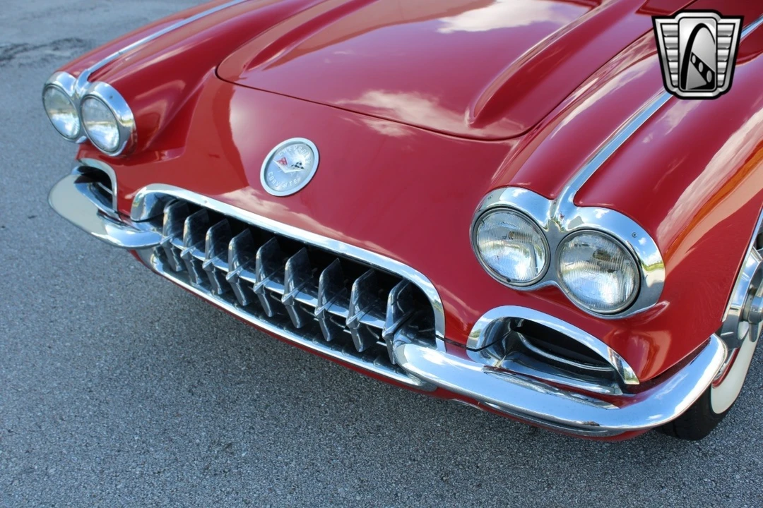1960 Chevrolet Corvette C1 - Image 11 of 21