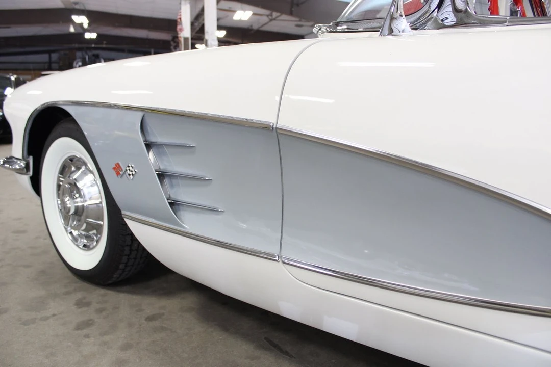 1960 Chevrolet Corvette C1 - Image 12 of 12