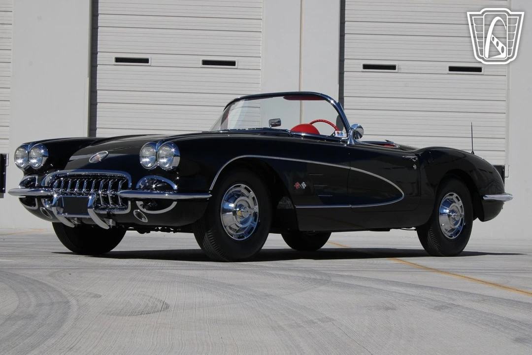 1960 Chevrolet Corvette C1 - Image 4 of 12