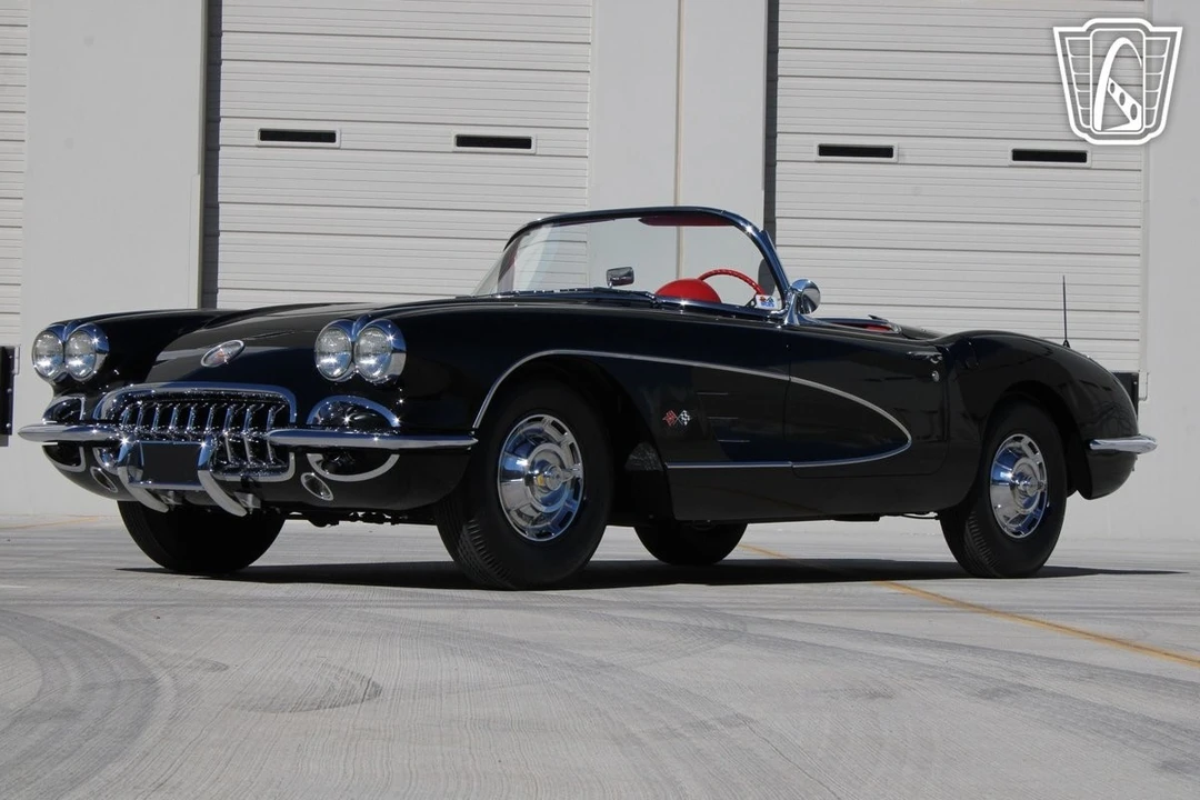1960 Chevrolet Corvette C1 - Image 4 of 12