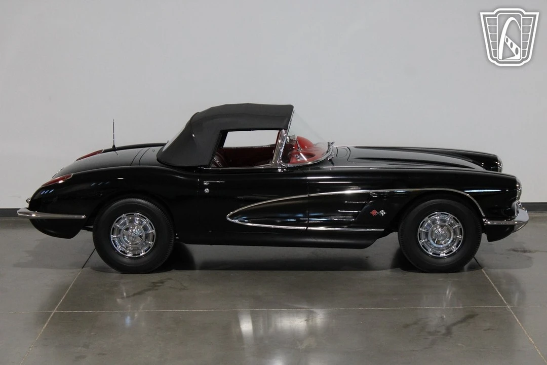 1960 Chevrolet Corvette C1 - Image 9 of 12
