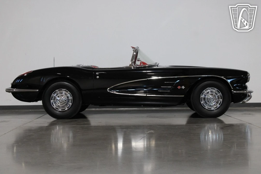 1960 Chevrolet Corvette C1 - Image 12 of 12