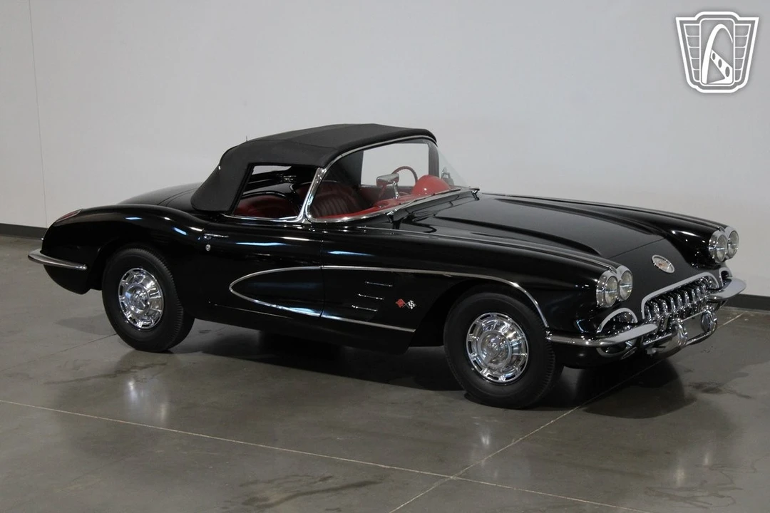 1960 Chevrolet Corvette C1 - Image 8 of 12