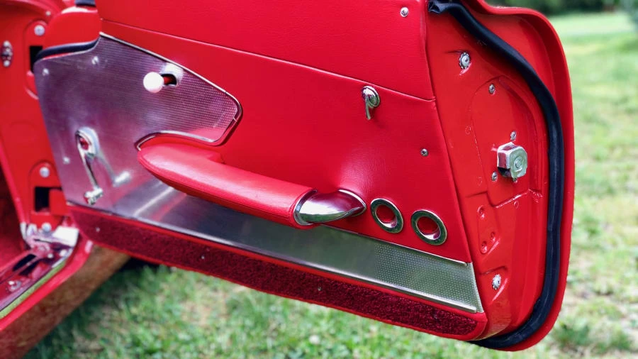 1960 Chevrolet Corvette C1 - Image 6 of 12