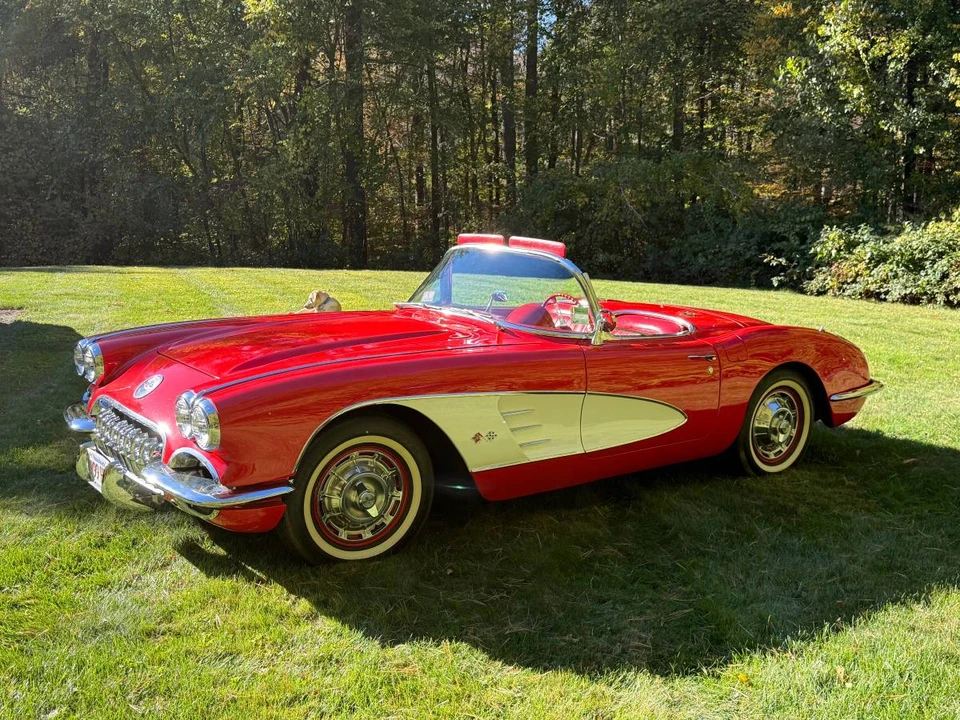 1960 Chevrolet Corvette C1 - Image 3 of 12