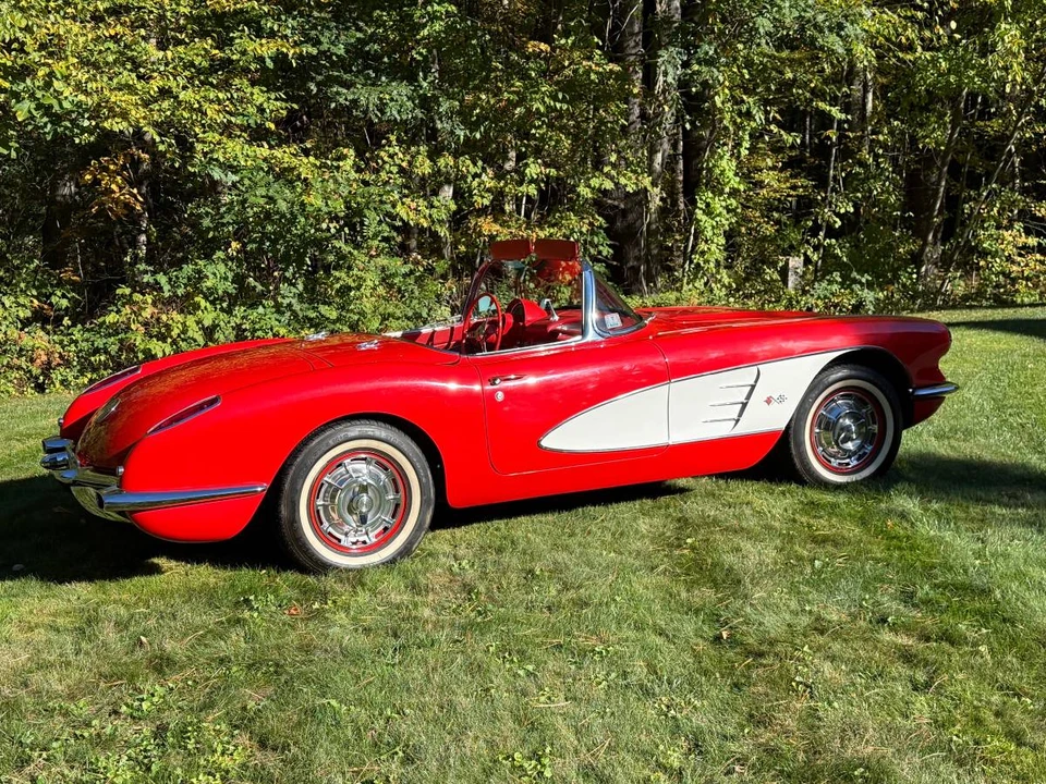 1960 Chevrolet Corvette C1 - Image 2 of 12