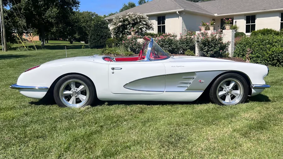 1960 Chevrolet Corvette C1 - Image 19 of 31