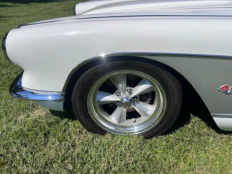 1960 Chevrolet Corvette C1 - Image 13 of 31