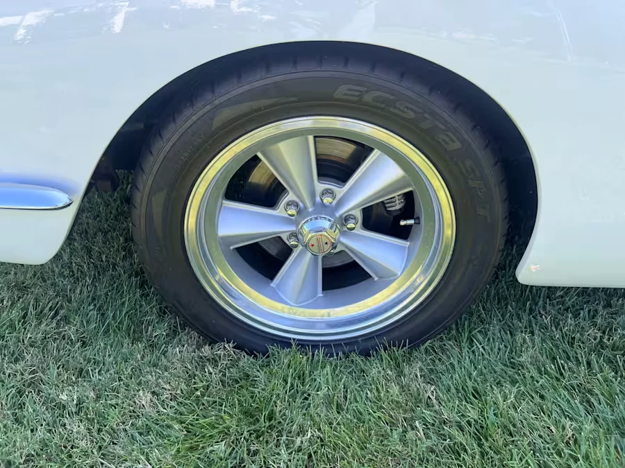 1960 Chevrolet Corvette C1 - Image 12 of 31
