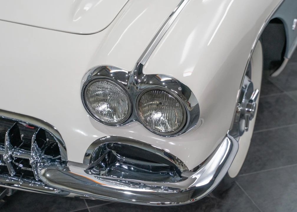 1960 Chevrolet Corvette C1 - Image 16 of 21