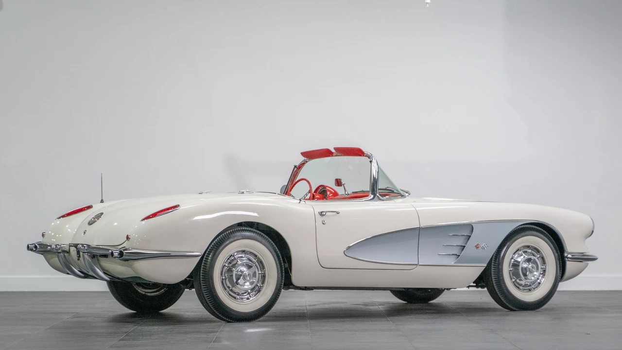 1960 Chevrolet Corvette C1 - Image 5 of 21
