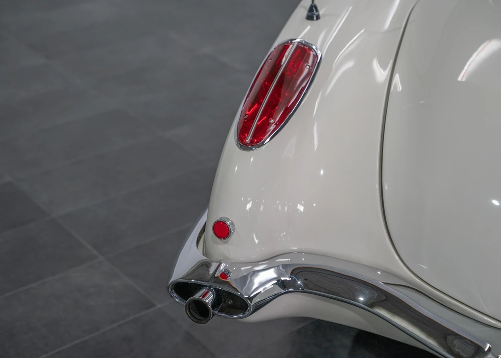 1960 Chevrolet Corvette C1 - Image 21 of 21