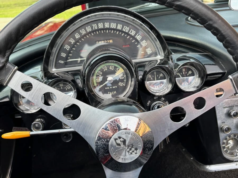 1960 Chevrolet Corvette C1 - Image 7 of 15