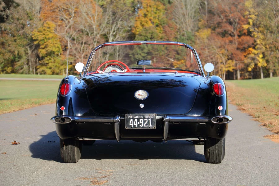 1960 Chevrolet Corvette C1 - Image 14 of 31