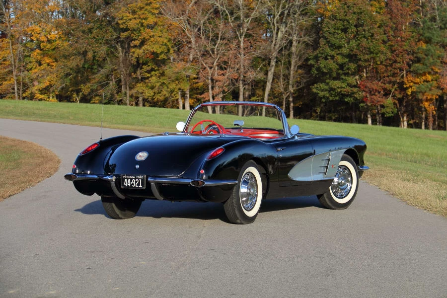 1960 Chevrolet Corvette C1 - Image 3 of 31