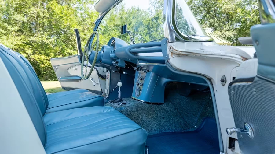 1960 Chevrolet Corvette C1 - Image 14 of 26