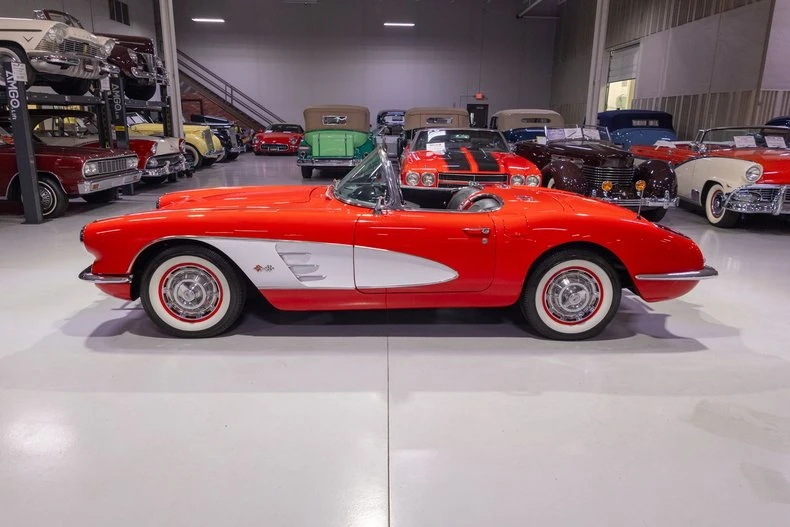 1960 Chevrolet Corvette C1 - Image 23 of 31