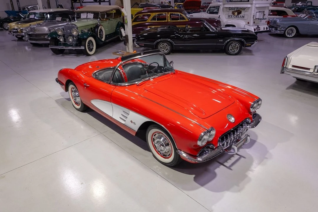 1960 Chevrolet Corvette C1 - Image 9 of 12