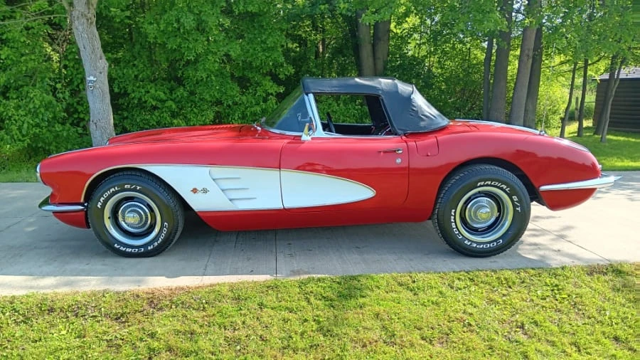 1960 Chevrolet Corvette C1 - Image 17 of 31