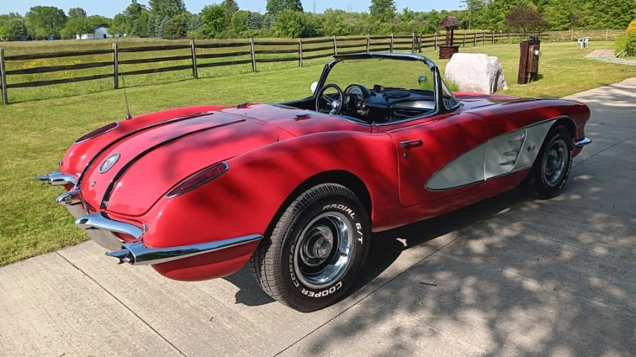 1960 Chevrolet Corvette C1 - Image 21 of 31