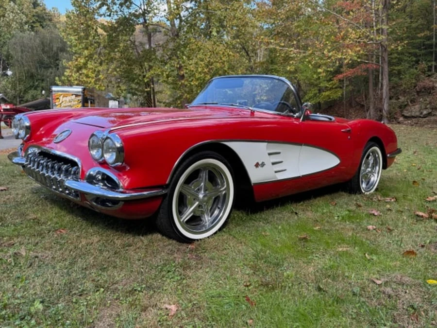 1960 Chevrolet Corvette C1 - Image 4 of 11